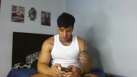 Snapshot of darius_phoenix chatting on 09.25.25 Darius Phoenix online show from 09.25.25