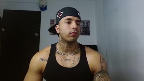 Snapshot of darius_phoenix chatting on 10.14.25 Darius Phoenix online show from 10.14.25