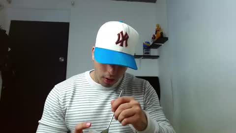 Snapshot of darius_phoenix chatting on 12.01.25 Darius Phoenix online show from 12.01.25