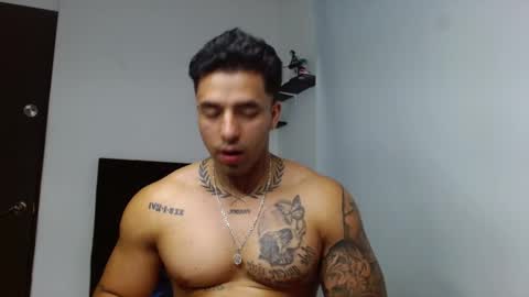 Snapshot of darius_phoenix chatting on 02.21.26 Darius Phoenix online show from 02.21.26