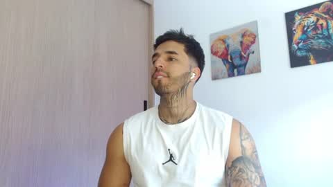 Snapshot of darius_phoenix chatting on 06.22.26 Darius Phoenix online show from 06.22.26