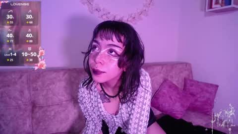 Snapshot of dark__nymph chatting on 11.26.25 Dark online show from 11.26.25