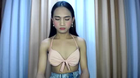 Snapshot of dark_hurohuro19 chatting on 05.26.26 LIANNA online show from 05.26.26