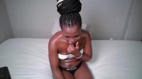 Snapshot of dark_lovly chatting on 02.03.26 dark_lovly online show from 02.03.26