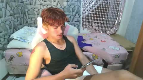 Snapshot of dark_lustxox chatting on 03.15.26 dark_lustxox online show from 03.15.26