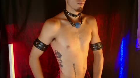 Snapshot of dark_rosse1 chatting on 05.25.26 rosse online show from 05.25.26
