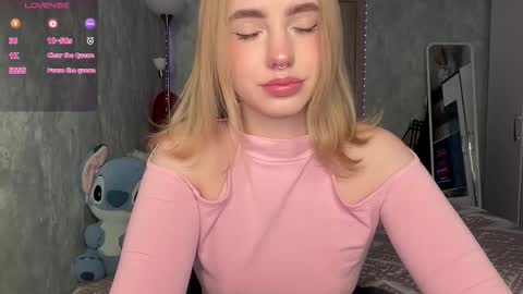 Snapshot of dark_side1213 chatting on 11.27.25 Darkside online show from 11.27.25