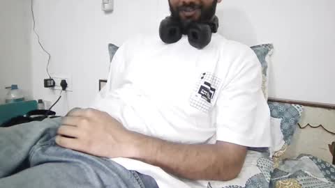 Snapshot of darkbud03 chatting on 03.19.26 just a guy online show from 03.19.26