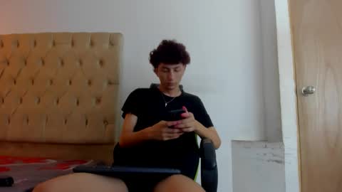 Snapshot of darkknightx01 chatting on 02.03.26 darkknightx01 online show from 02.03.26