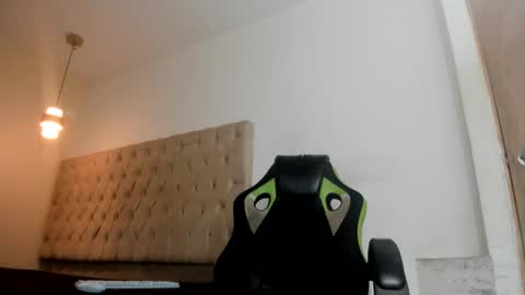 darkknightx01 online show from 03.08.26