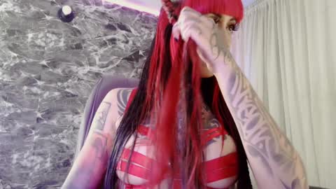 New account.  Help me reach 100 thumbs up  online show from 12.04.24