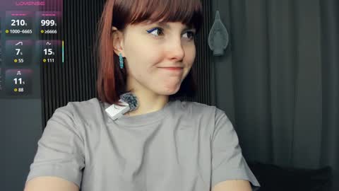 Snapshot of darklycurious chatting on 01.14.26 Elizabeth online show from 01.14.26