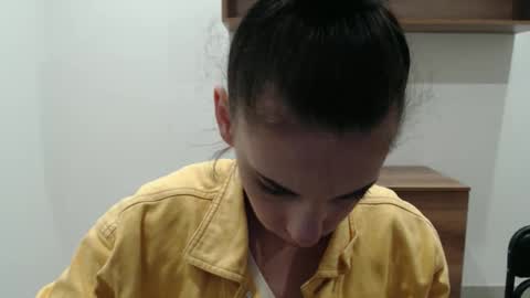 Snapshot of darklynx_ chatting on 12.01.25 darklynx_ online show from 12.01.25