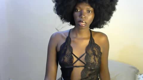 Snapshot of darkmajesty254 chatting on 02.26.26 berry black online show from 02.26.26