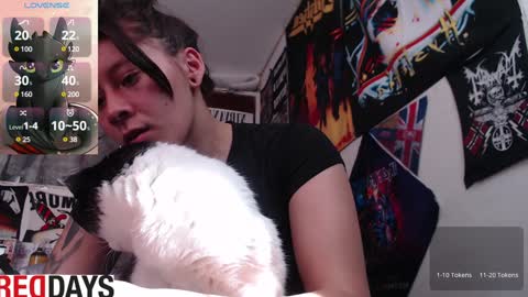 Darkness online show from 02.05.25