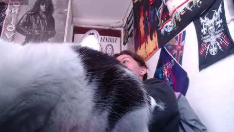 Darkness online show from 02.11.25