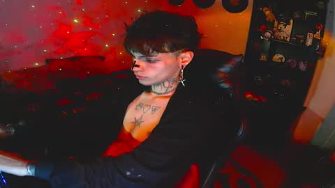   online show from 10.20.25