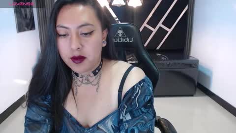 Snapshot of darknyx_ch1 chatting on 11.15.25 darknyx ch1 online show from 11.15.25