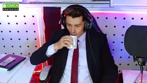 Snapshot of darko0717 chatting on 10.10.25 DARKO0717 online show from 10.10.25