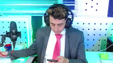 Snapshot of darko0717 chatting on 11.22.25 DARKO0717 online show from 11.22.25