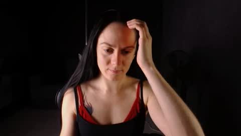 Snapshot of darkspark_ chatting on 11.07.25 darkspark_ online show from 11.07.25