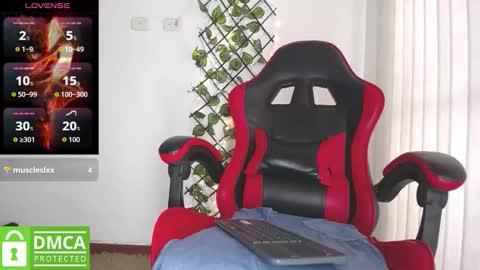 Snapshot of darkviper26 chatting on 09.15.25 darkviper26 online show from 09.15.25