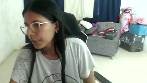 Snapshot of darsha_1 chatting on 05.15.26 Darsha online show from 05.15.26
