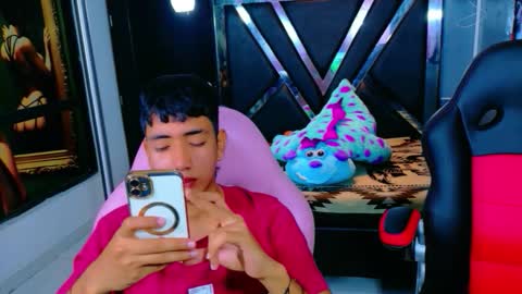 darwinandbrayan online show from 11.19.25