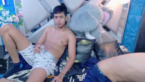 darwinandbrayan online show from 12.04.25