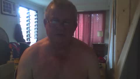 Snapshot of darwincock chatting on 09.20.25 darwincock online show from 09.20.25