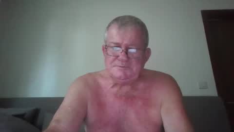 Snapshot of darwincock chatting on 05.12.26 darwincock online show from 05.12.26