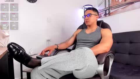 Dash online show from 11.12.25