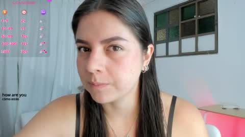 Snapshot of dashanovikov chatting on 05.18.26 Dasha online show from 05.18.26