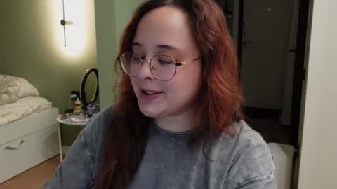 Snapshot of dashaprivet chatting on 11.14.25 dashaprivet online show from 11.14.25