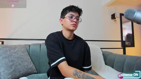 Dass Roman online show from 10.16.25