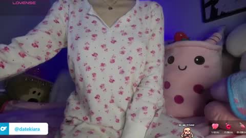 Kiara  online show from 12.28.24