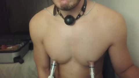 Snapshot of dave02_ chatting on 02.28.25 David online show from 02.28.25