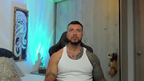 Snapshot of dave_max93 chatting on 12.08.24 DAVE MAX online show from 12.08.24