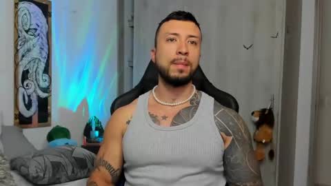 Snapshot of dave_max93 chatting on 01.02.25 DAVE MAX online show from 01.02.25