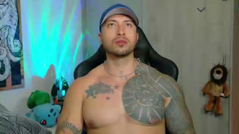 Snapshot of dave_max93 chatting on 02.11.25 DAVE MAX online show from 02.11.25