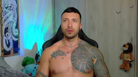 Snapshot of dave_max93 chatting on 02.13.25 DAVE MAX online show from 02.13.25