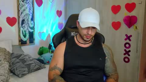 Snapshot of dave_max93 chatting on 02.15.25 DAVE MAX online show from 02.15.25