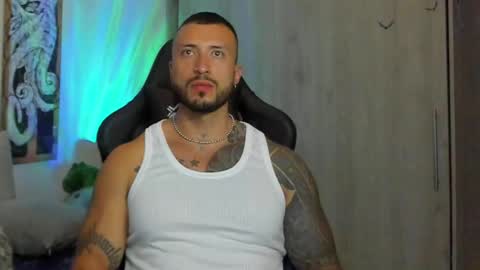 Snapshot of dave_max93 chatting on 03.11.25 DAVE MAX online show from 03.11.25