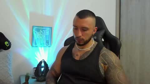 Snapshot of dave_max93 chatting on 10.30.25 DAVE MAX online show from 10.30.25