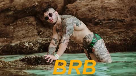 Snapshot of dave_max93 chatting on 11.11.25 DAVE MAX online show from 11.11.25