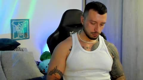 Snapshot of dave_max93 chatting on 02.19.26 DAVE MAX online show from 02.19.26