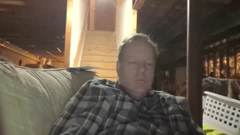 Snapshot of davecock50 chatting on 02.05.25 davecock50 online show from 02.05.25