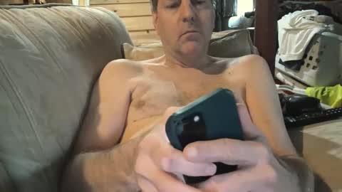 Snapshot of davecock50 chatting on 03.04.25 davecock50 online show from 03.04.25