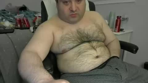 Snapshot of daveishorny1988 chatting on 05.02.26 daveishorny1988 online show from 05.02.26