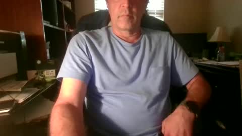 Snapshot of davethebooky chatting on 06.23.26 Dave online show from 06.23.26